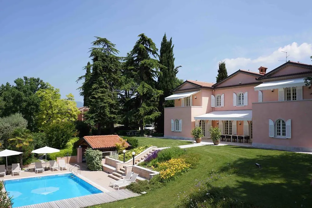Villa Costasanti Lazise Italia