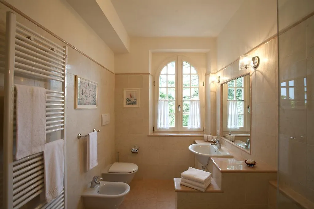 Villa Costasanti Lazise 0*,