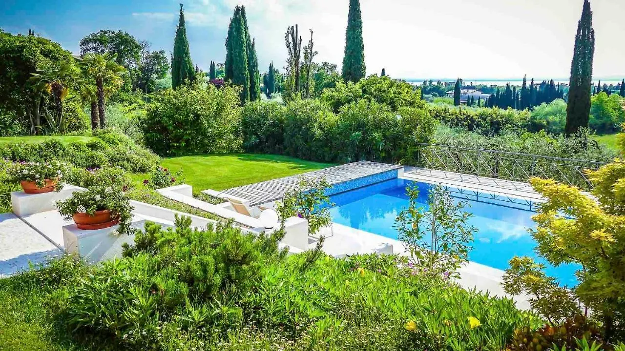 Villa Costasanti Lazise Italia
